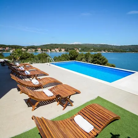 Olea Mare - Adriatic Luxury Villa Veli Rat